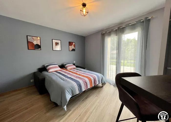 Du Tatou * Roquefeuil